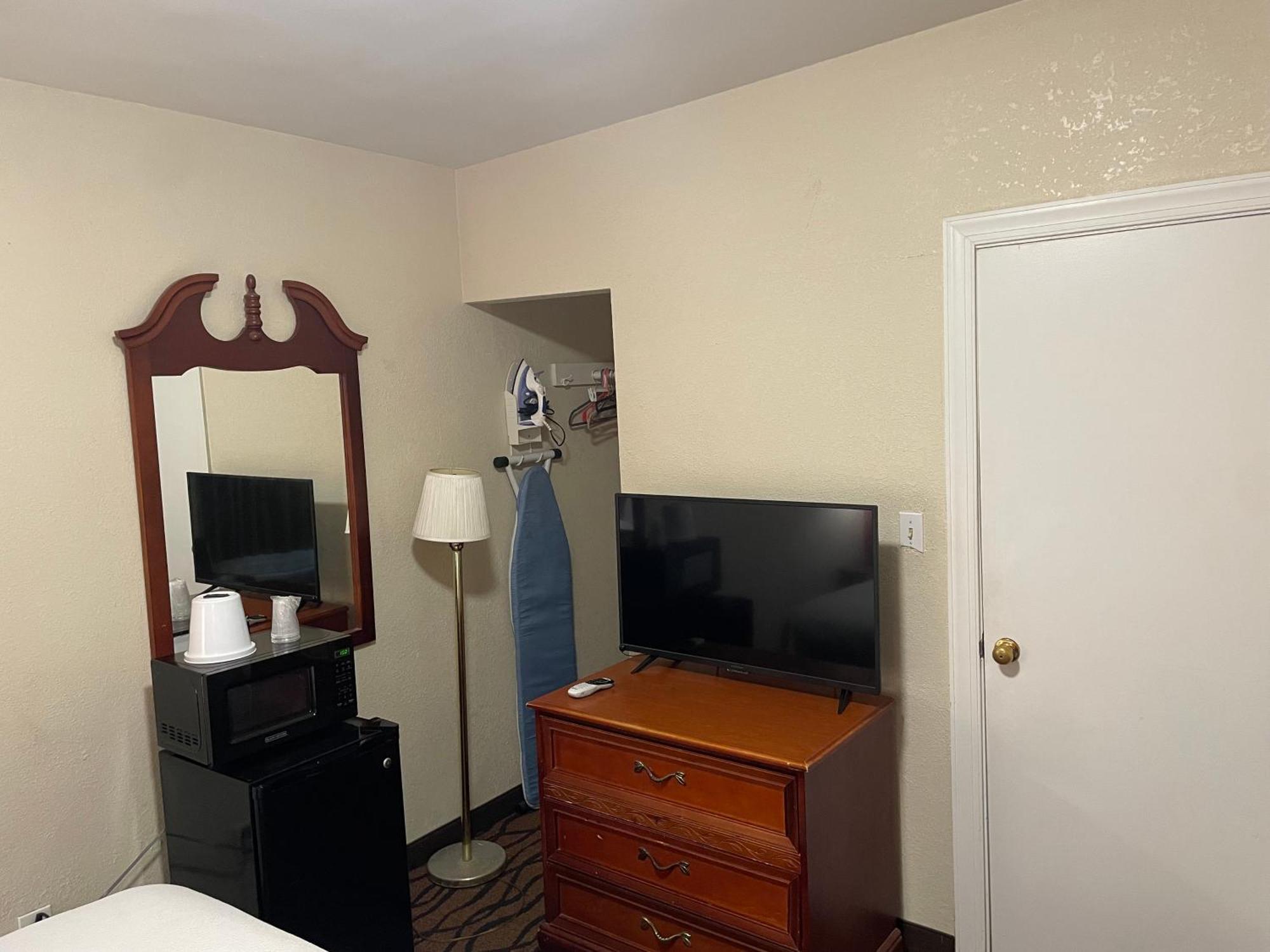 توسون Express Inn المظهر الخارجي الصورة